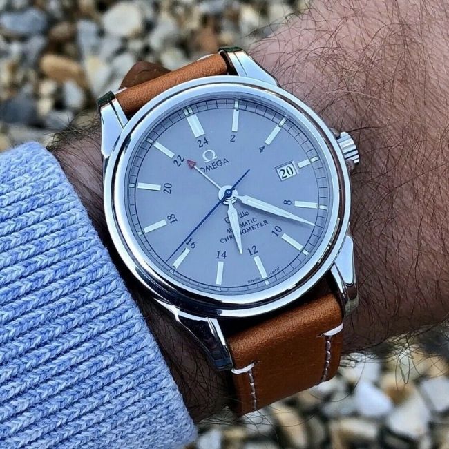 Mua bán đồng hồ Omega cũ nhanh gọn tại Thanh Xuân 2