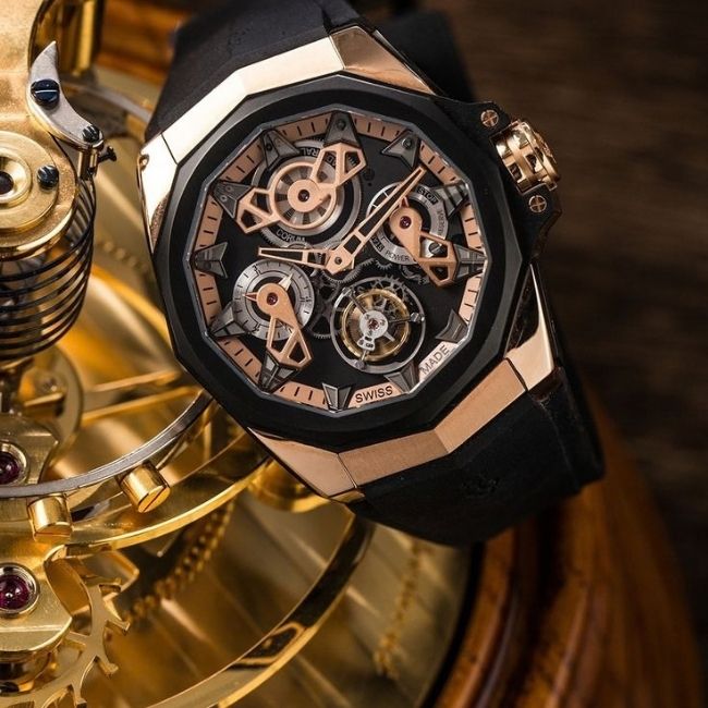 Nhận thu mua đồng hồ Corum cũ tận nhà nhanh nhất 1