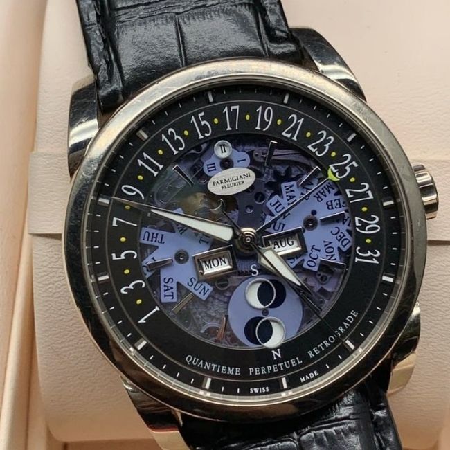 Trung tâm Đồng hồ Minh Triệu rót vốn mua hãng Parmigiani Fleurier. 2
