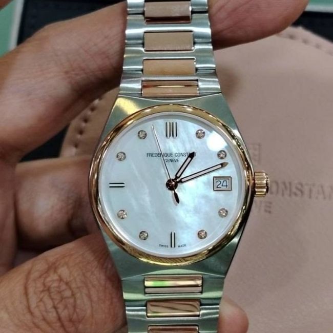 Nhận biết đồng hồ Frederique Constant chính hãng bằng mắt thường 2