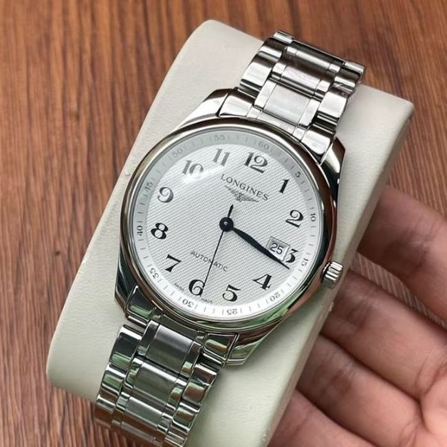 Thực hư chuyện bán đồng hồ Longines cũ hay bị lỗ 1
