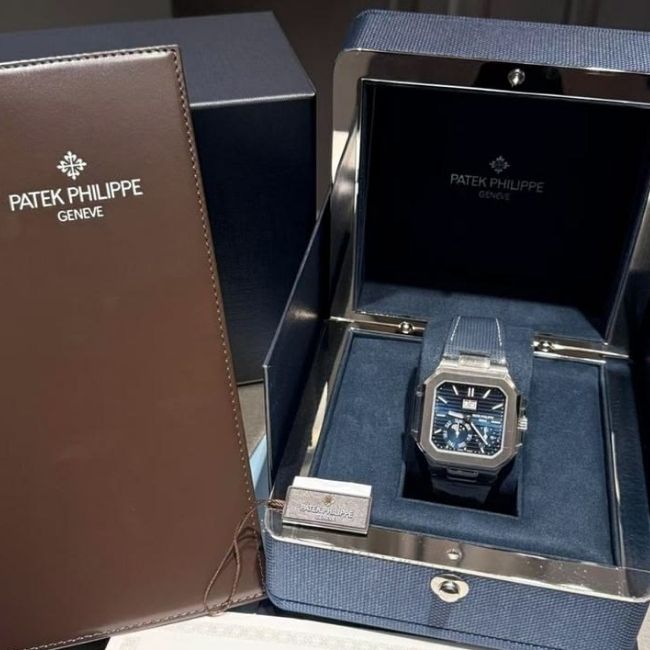 Niềm vui của khách khi nhượng lại chiếc Patek Philippe hiếm 1