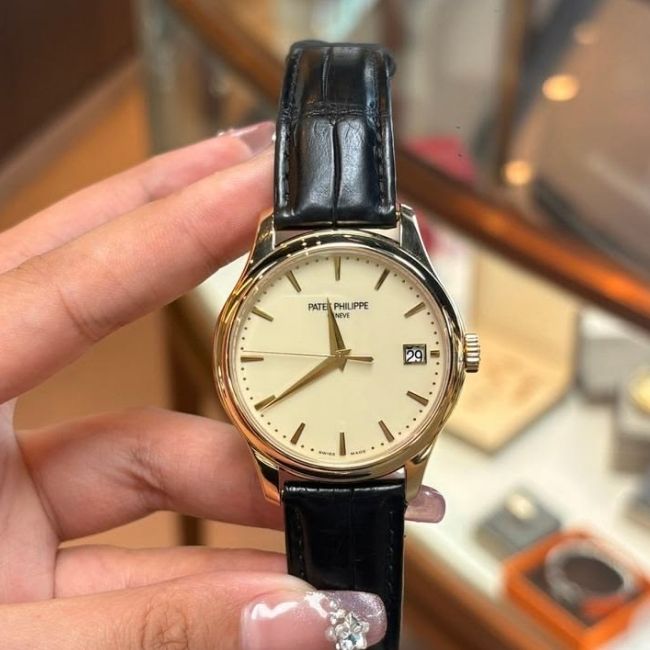 Điểm thu mua đồng hồ Patek Philippe đúc vàng Thanh Xuân 1