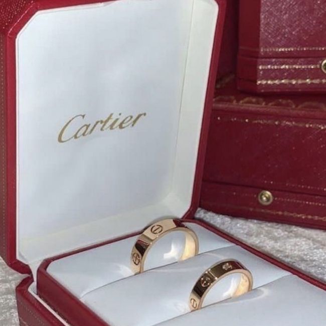 Chuyên thanh lý nhẫn kim cương đúc vàng Cartier Hoàn Kiếm 1